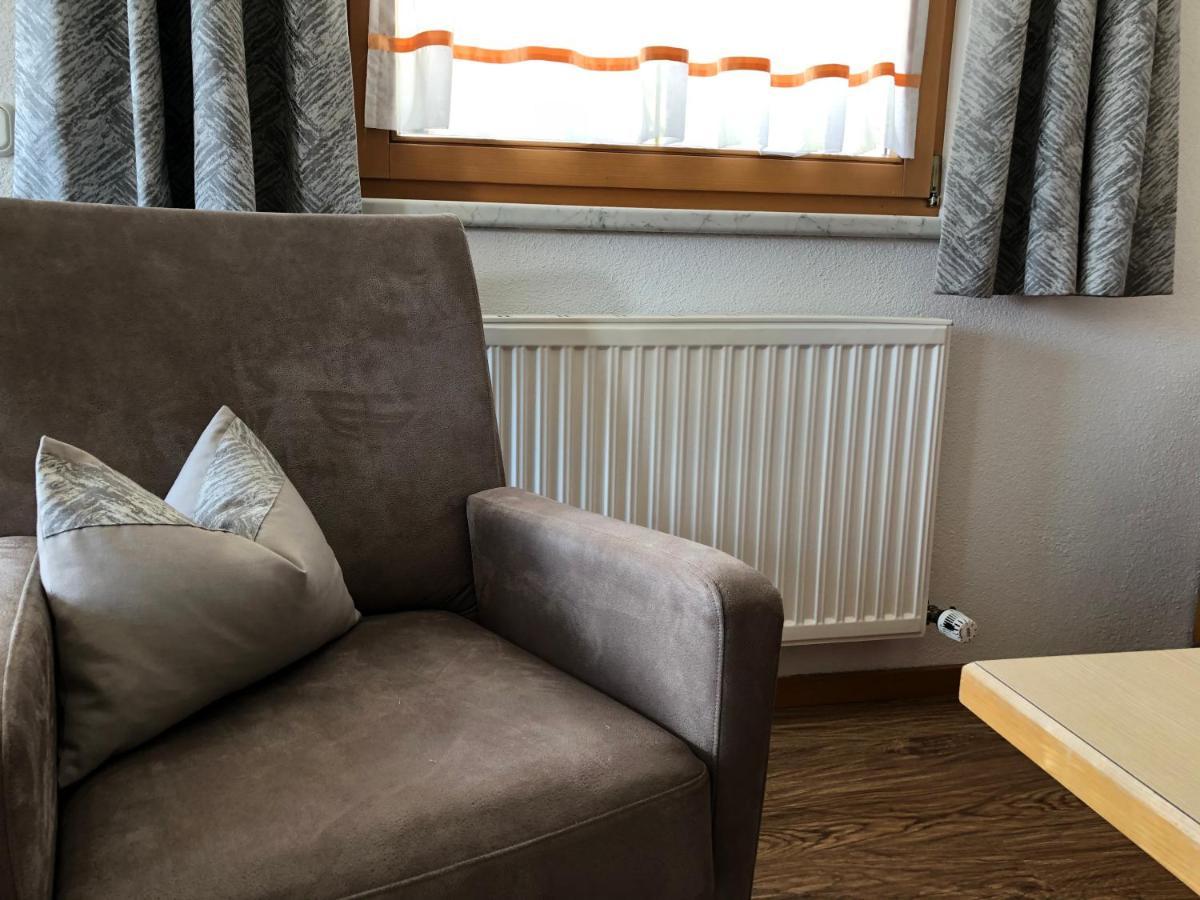 Appartements Daisy 세르파우스 외부 사진